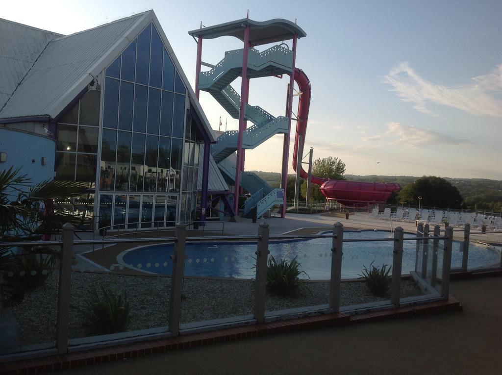 Ritz Summerhouse Hotel Хейстингс Екстериор снимка